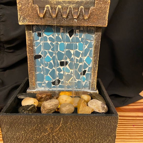 Desktop water fountain! - Picture 2 of 3